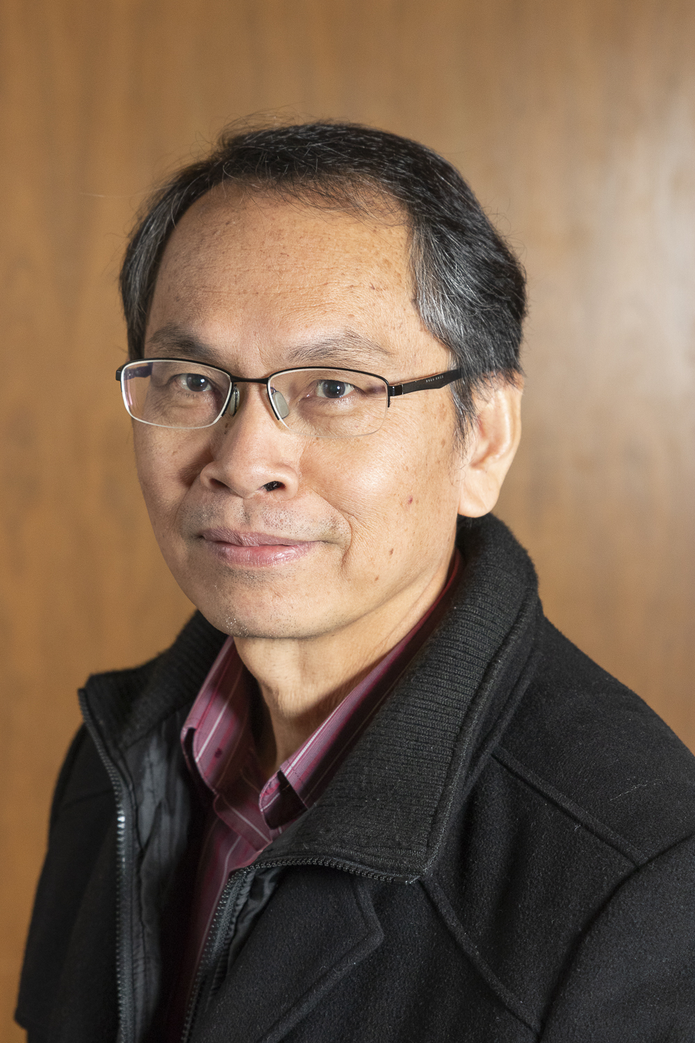 Pastor Niphon Triwiang